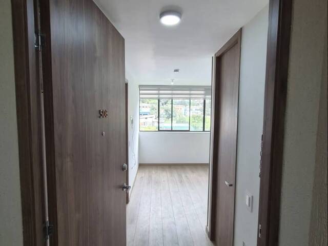 #16 - Departamento para Alquiler en Bogotá - DC - 2
