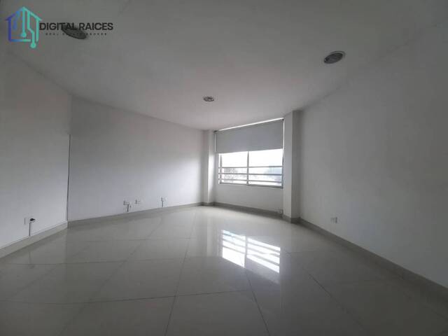 #29 - Oficina para Venta en Bogotá - DC - 3