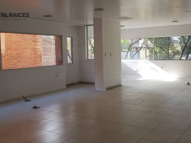#32 - Oficina para Venta en Bogotá - DC - 2