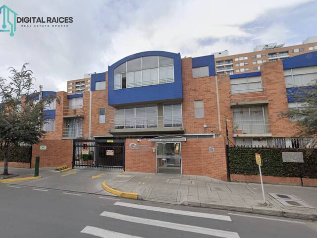 #40 - Casa para Venta en Bogotá - DC - 2