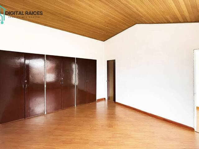 #39 - Casa para Venta en Bogotá - DC - 3