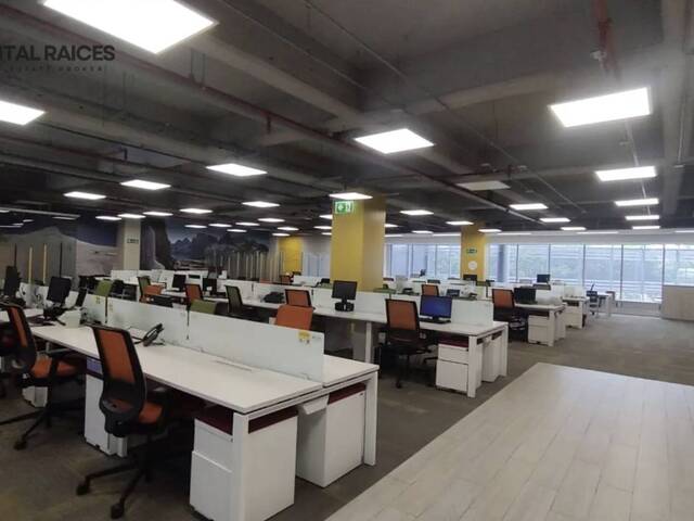 #46 - Edificio comercial para Venta en Bogotá - DC - 2
