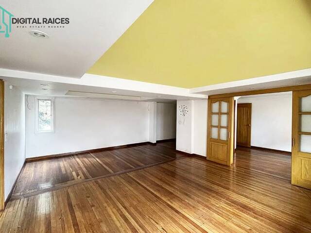 #64 - Casa para Venta en Bogotá - DC - 3